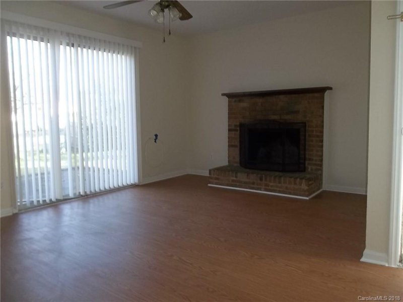 Property image 3 at 6929 Delta Lake Drive, Charlotte, NC 28215