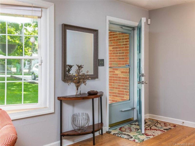 Property image 2 at 16 Forestdale Drive, Asheville, NC 28803