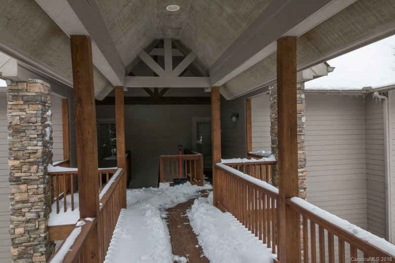 Property image 4 at 439 Craggy Pointe, Sugar Mountain, NC 28604