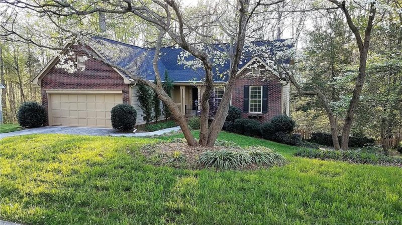 Property image 2 at 214 Bubbling Well Road, Denver, NC 28037