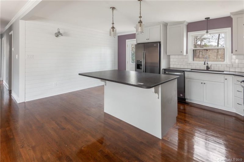 Property image 4 at 220 Johnston Drive, Belmont, NC 28012