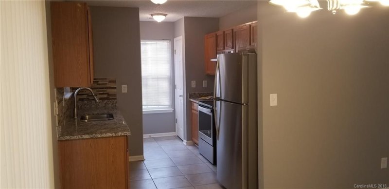 Property image 3 at 5614 Stone Bluff Court, Charlotte, NC 28214