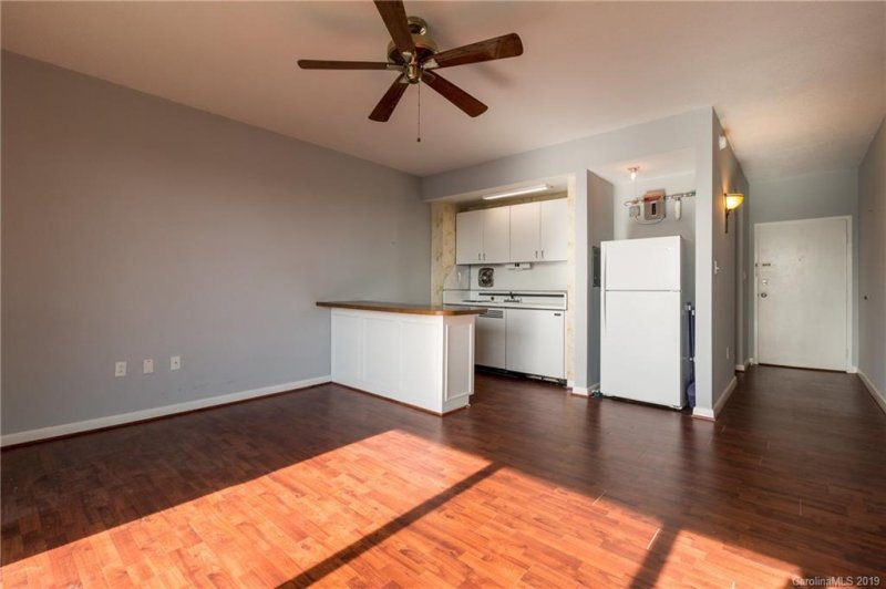 Property image 4 at 1300 Reece Road, Charlotte, NC 28209