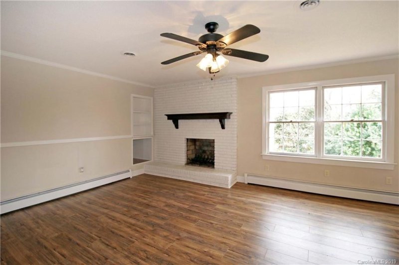 Property image 3 at 615 Greenway Drive, Statesville, NC 28677