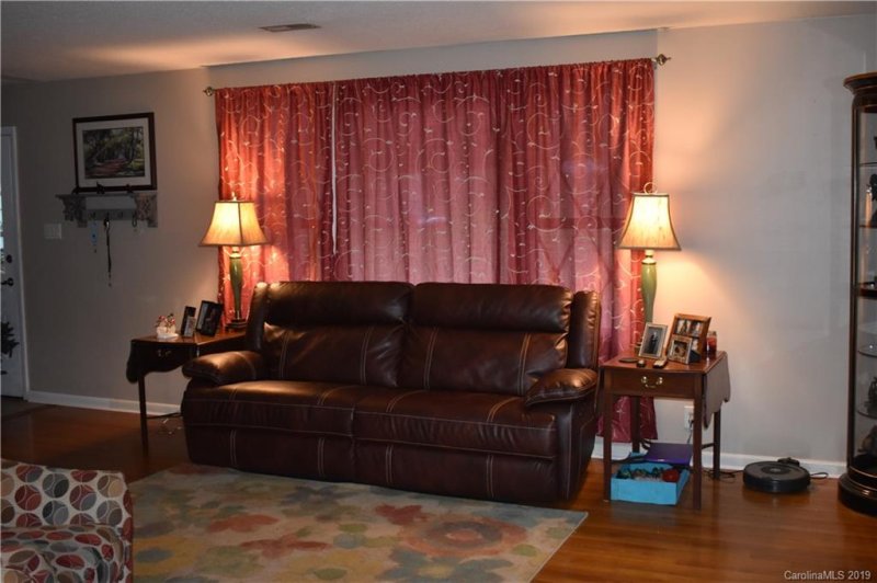 Property image 5 at 15 Lynwood Circle, York, SC 29745