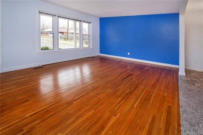 Property image 4 at 324 Meadowood Circle, Kannapolis, NC 28081