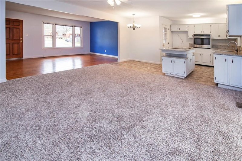 Property image 5 at 324 Meadowood Circle, Kannapolis, NC 28081