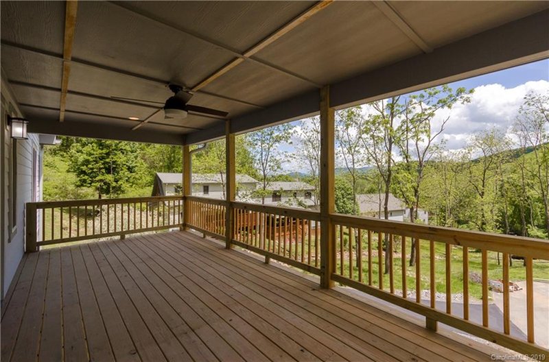 Property image 4 at 70 Parliament Place, Waynesville, NC 28785