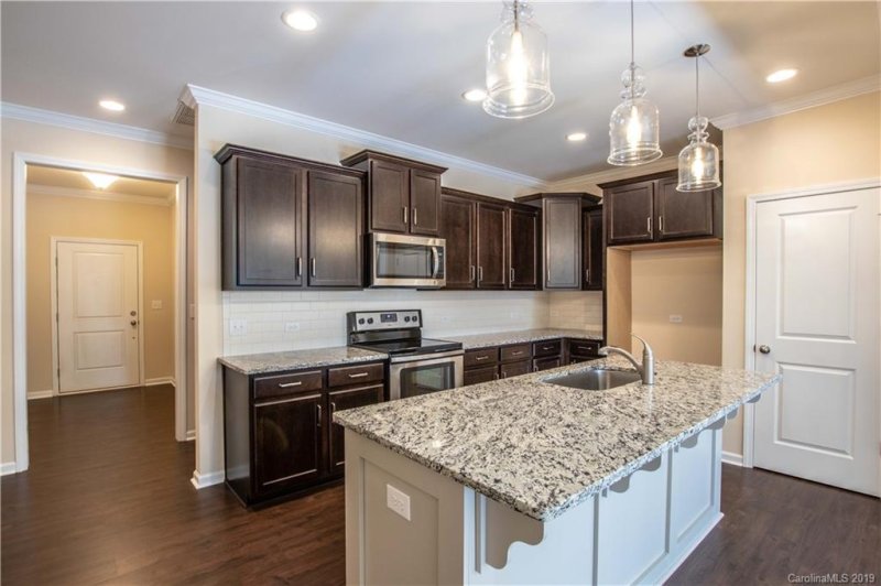 Property image 4 at 611 Samet Street, Fort Mill, SC 29715