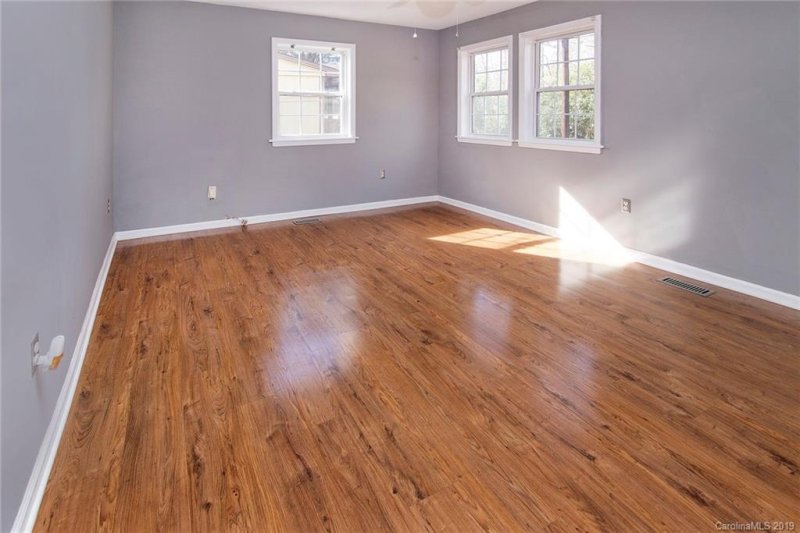 Property image 3 at 2521 Faber Street, Charlotte, NC 28208