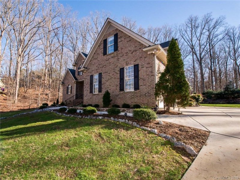 Property image 3 at 171 Greenbay Road, Mooresville, NC 28117