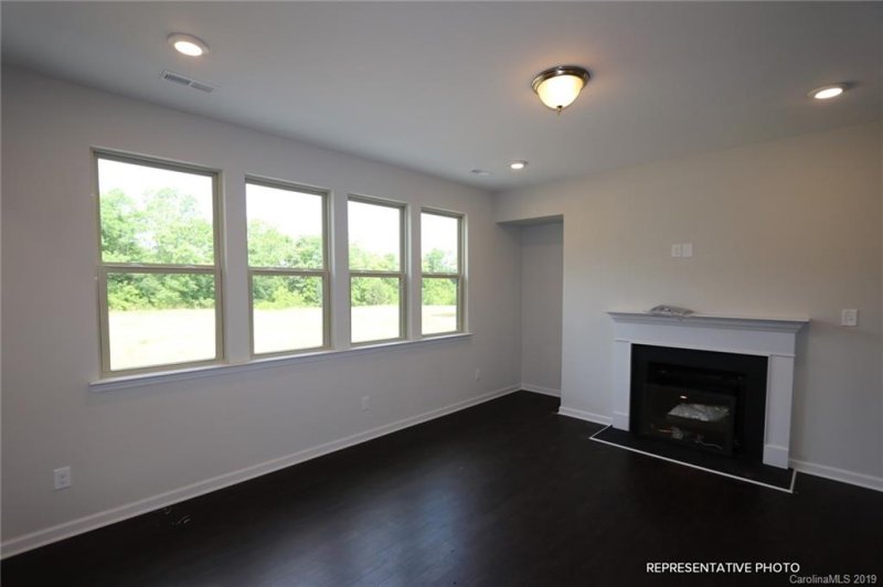 Property image 5 at 163 Rain Shadow Drive, Mooresville, NC 28115