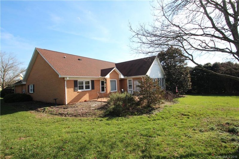 Property image 5 at 202 Cameron Drive, Kings Mountain, NC 28086