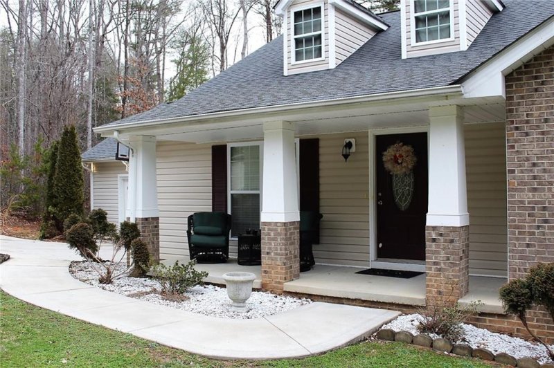 Property image 2 at 2055 Piper Ridge Drive, Lenoir, NC 28645