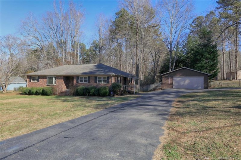 Property image 2 at 122 Sawtooth Lane, Stanley, NC 28164