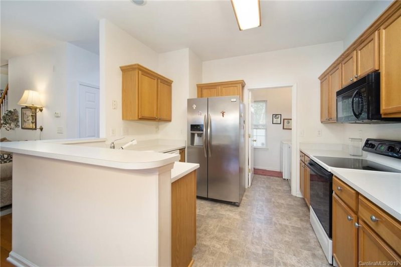 Property image 5 at 114 Hazelton Loop, Mooresville, NC 28117