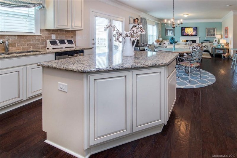 Property image 2 at 8529 Olde Stonegate Lane, Mint Hill, NC 28227