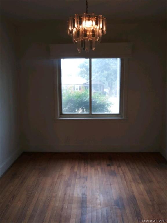 Property image 3 at 721 Dewolfe Street, Charlotte, NC 28208