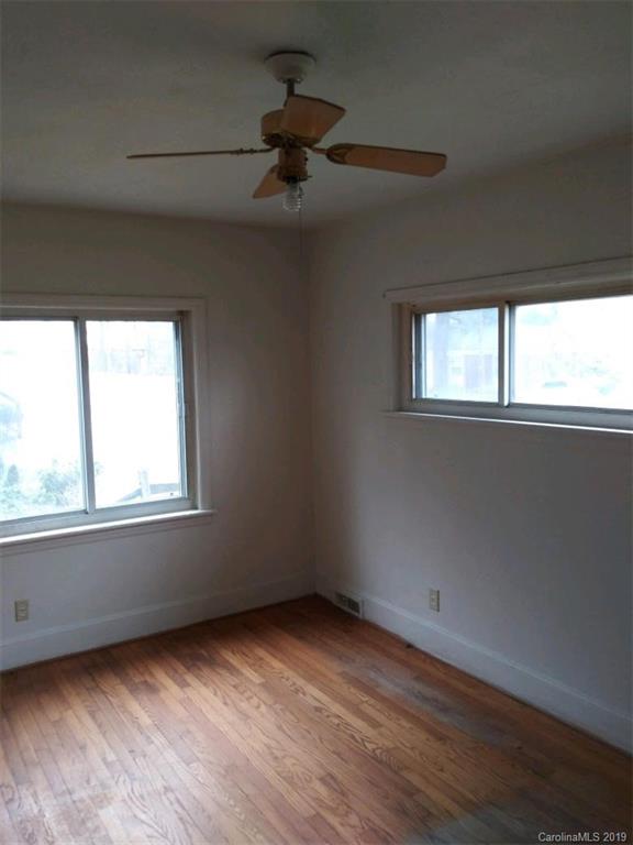 Property image 5 at 721 Dewolfe Street, Charlotte, NC 28208