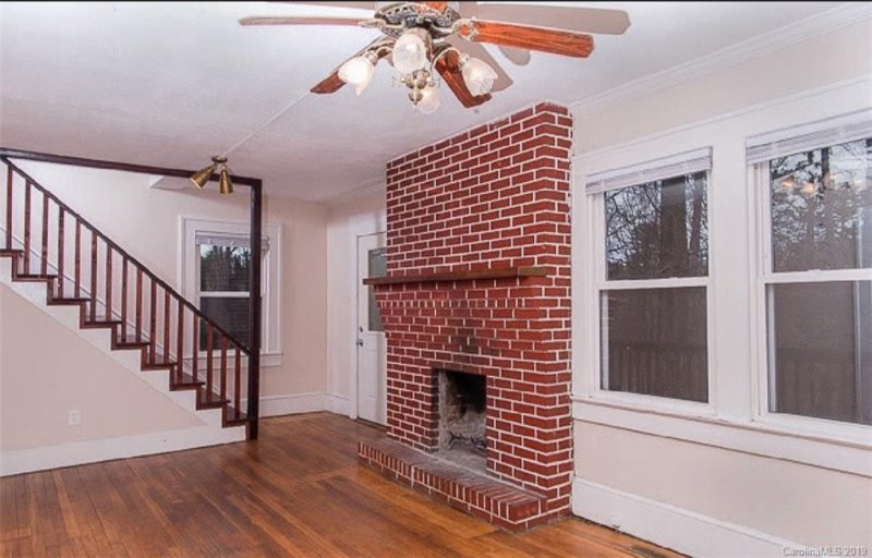 Property image 2 at 132 Laurel Loop, Asheville, NC 28806