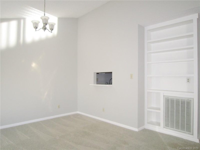 Property image 4 at 61 Hollybrook Drive, Asheville, NC 28803