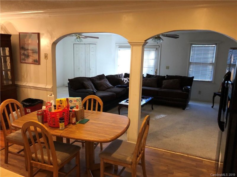 Property image 2 at 319 Whispering Pines Drive, Charlotte, NC 28217