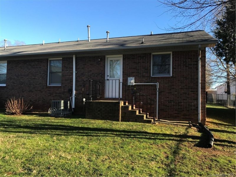 Property image 3 at 1143 Mckinnon Drive, Rock Hill, SC 29732