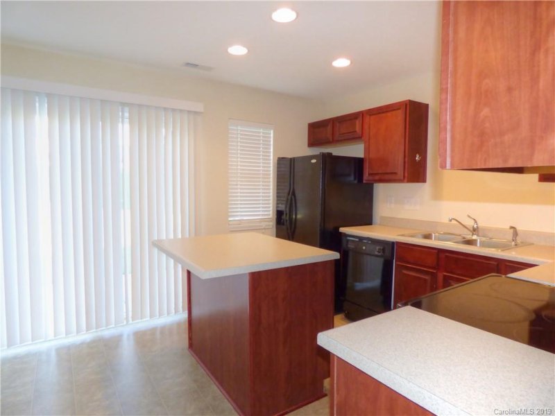 Property image 4 at 3313 Wymering Road, Charlotte, NC 28213