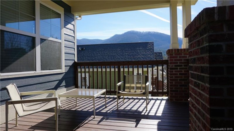 Property image 4 at 11 Teems Lane, Asheville, NC 28805