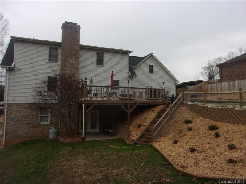 Property image 2 at 6063 Gold Creek Estates Drive, Hickory, NC 28601