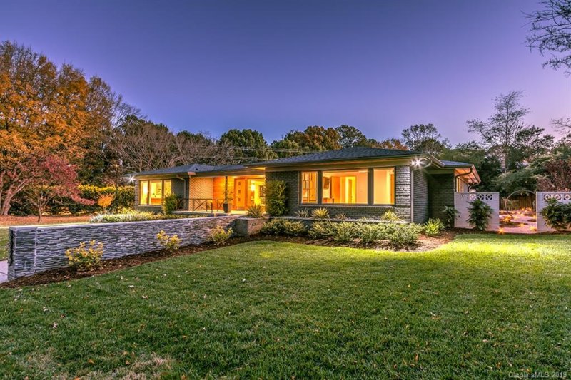 4642 Sharon View Road