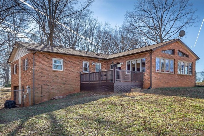 Property image 5 at 220 Grandview Avenue, Morganton, NC 28655