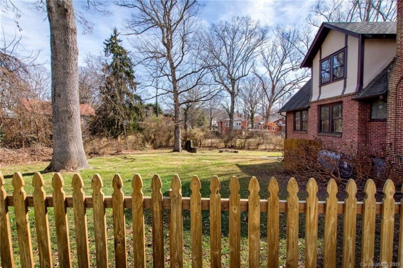 Property image 4 at 12 Broadview Avenue, Asheville, NC 28803