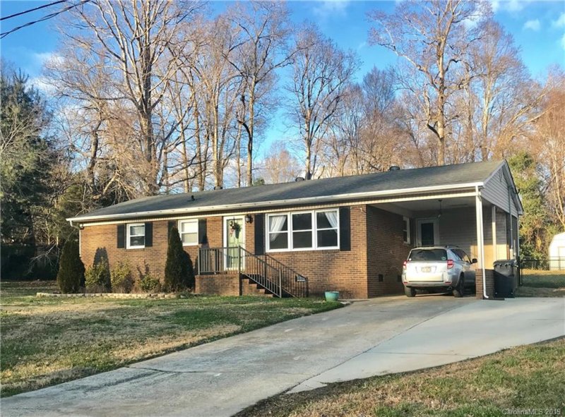 Property image 2 at 237 Greendale Drive, Mount Holly, NC 28021