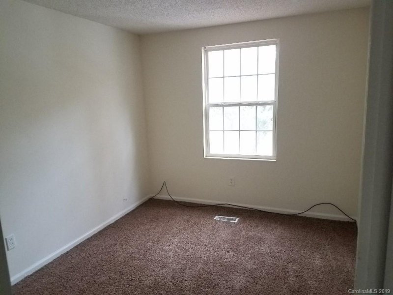 Property image 4 at 5119 Fair Wind Lane, Charlotte, NC 28212