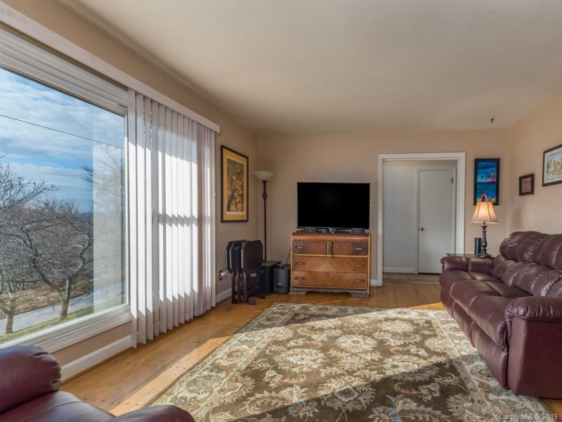 Property image 5 at 25 Haywood Drive, Canton, NC 28716