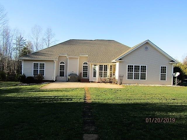 Property image 2 at 3244 Mountain Creek Drive, Sherrills Ford, NC 28673