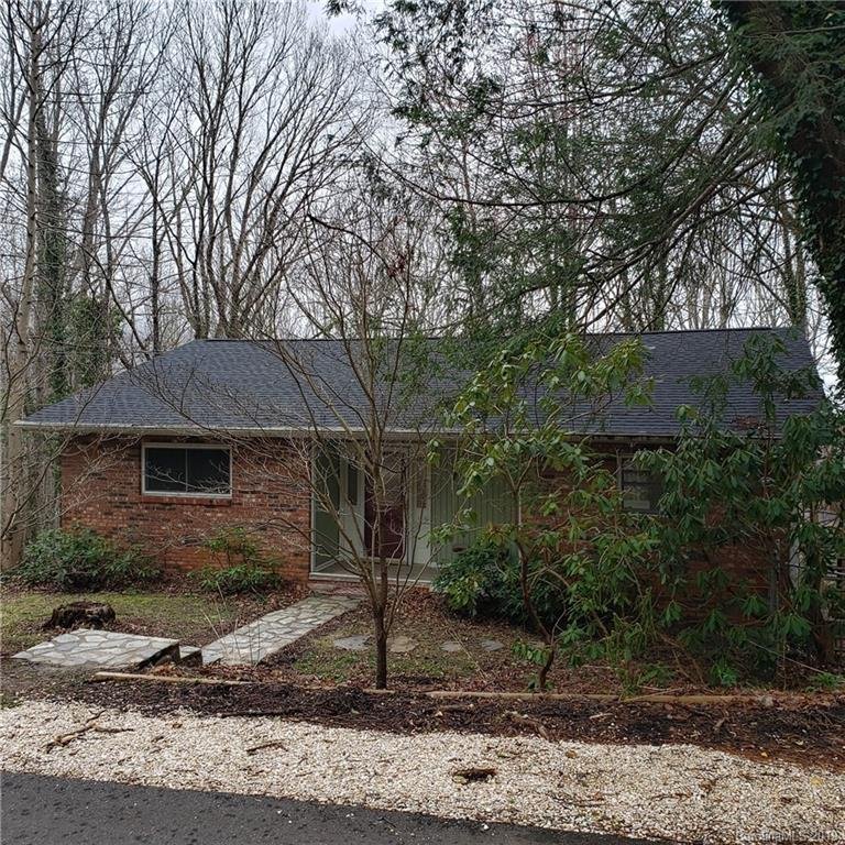 Property image 2 at 17 Hillcrest Lane, Black Mountain, NC 28711