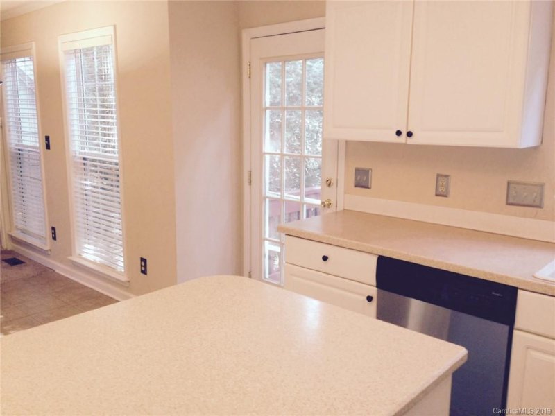 Property image 4 at 10430 Misty Ridge Lane, Charlotte, NC 28277