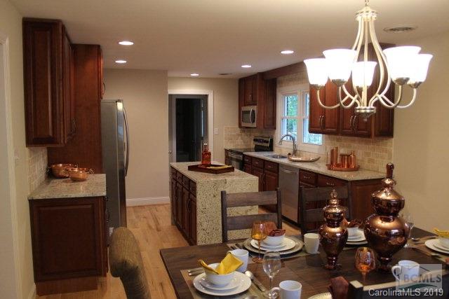 Property image 3 at 112 Riverside Court, Morganton, NC 28655