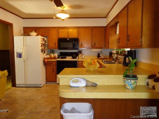 Property image 3 at 2883 Brookridge Drive, Valdese, NC 28690