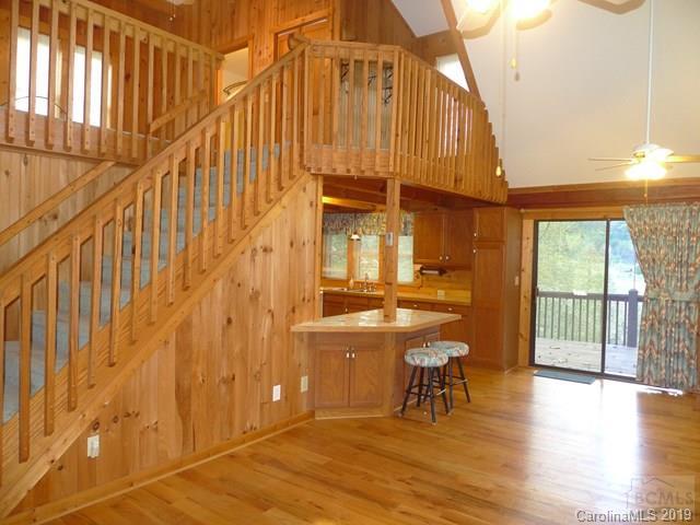 Property image 4 at 146 Crossings Dr S, Marion, NC 28655