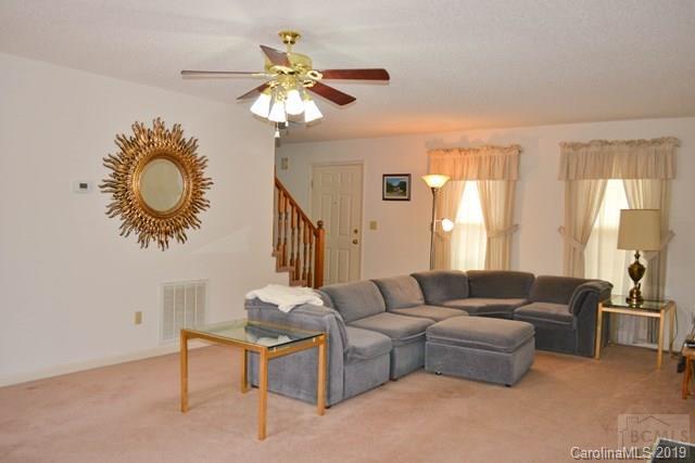 Property image 3 at 136 Lakeside Dr, Marion, NC 28752