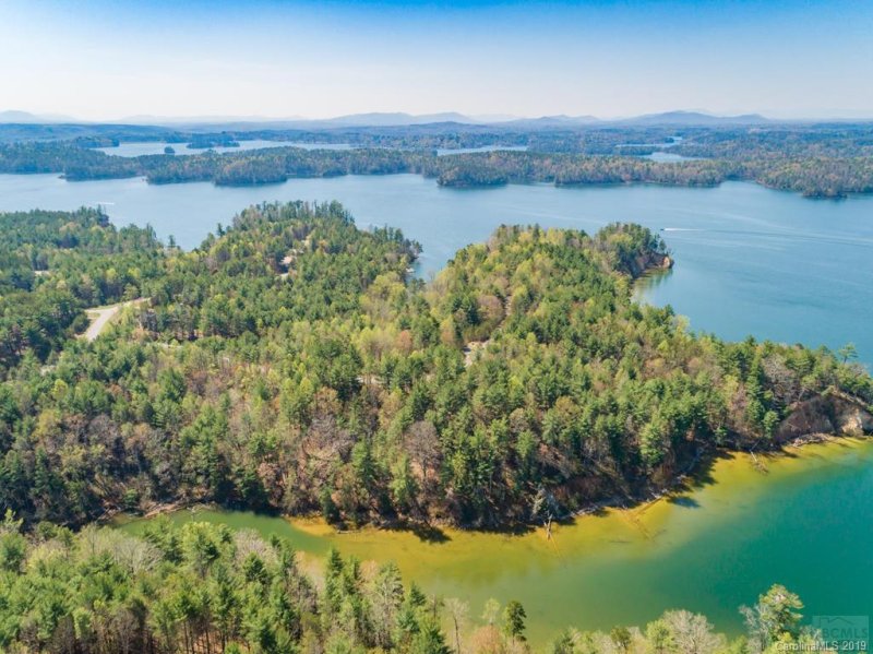 Property image 4 at 1010 Overlook Cove, Morganton, NC 28655