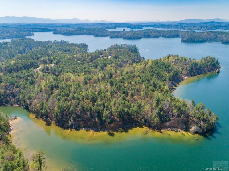 Property image 5 at 1010 Overlook Cove, Morganton, NC 28655