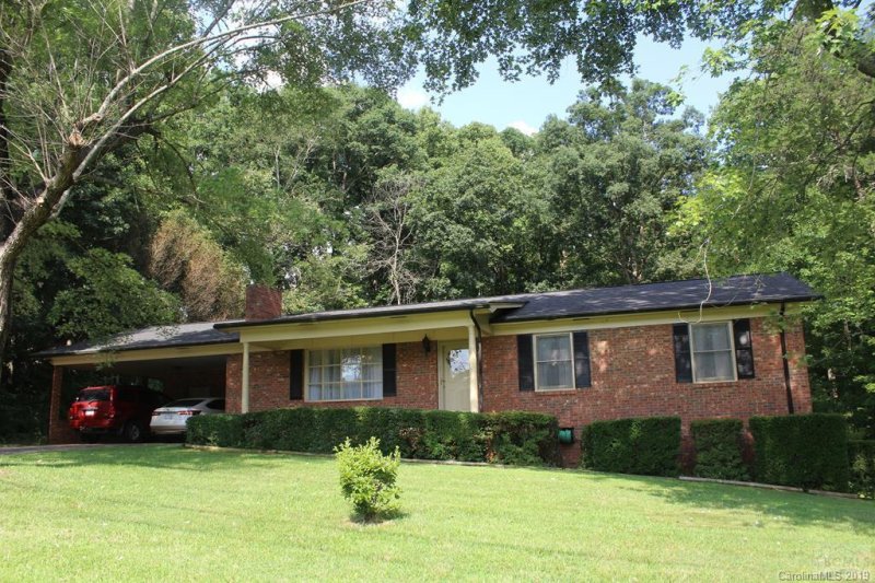 Property image 2 at 2907 Woodstream Drive, Valdese, NC 28690