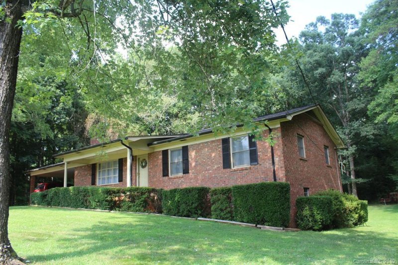 Property image 3 at 2907 Woodstream Drive, Valdese, NC 28690