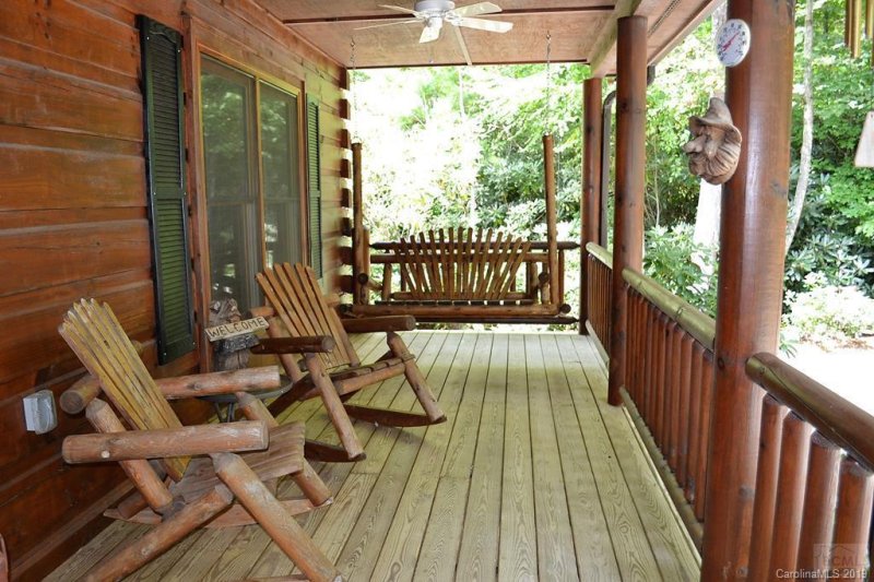 Property image 2 at 6266 Sunny Drive, Newland, NC 28657