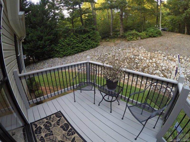 Property image 2 at 124 Scotts Cove Rd, Nebo, NC 28761