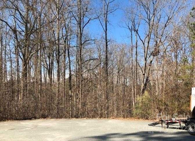 Property image 2 at 128 Audrey Lane, Mooresville, NC 28117